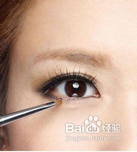 超简单的单眼皮变双眼皮攻略
