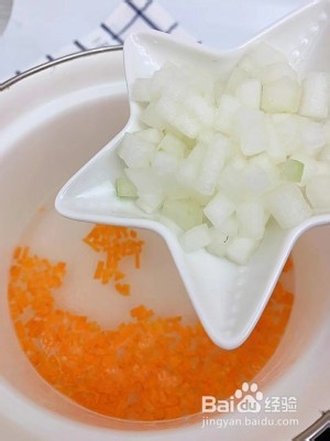 健康养生佳品冬瓜虾碎小米面条的做法