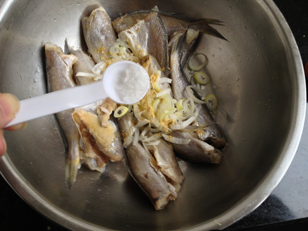 黄花鱼还能这样做？香酥可口的黄花鱼好吃的停不下来