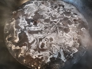 洋葱木耳凉拌的做法
