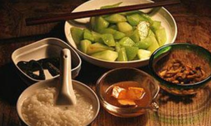 表示粗茶淡饭平平淡淡的说说怎么写