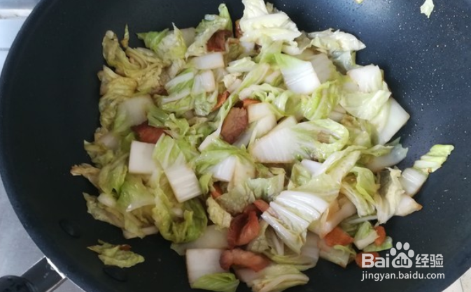 油豆腐炖白菜的做法