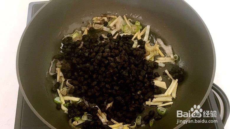 中国传统特色佳肴-豉香蒸排骨