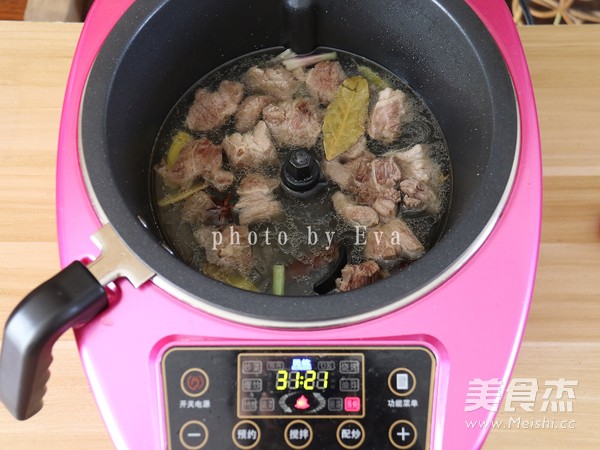 无肉不欢-白萝卜炖牛腩