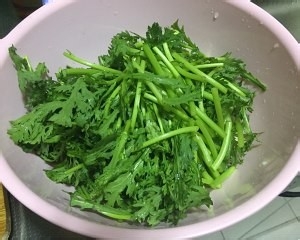 教你怎么做蚝油茼蒿