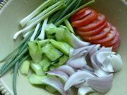 怎样自制蒜香鸡翅煲