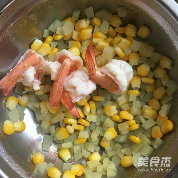 牛油果鲜虾沙拉