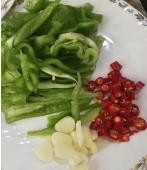 辣椒手撕蘑菇