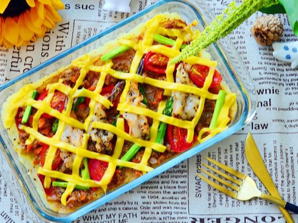 芝士焗千层牛肉土豆泥