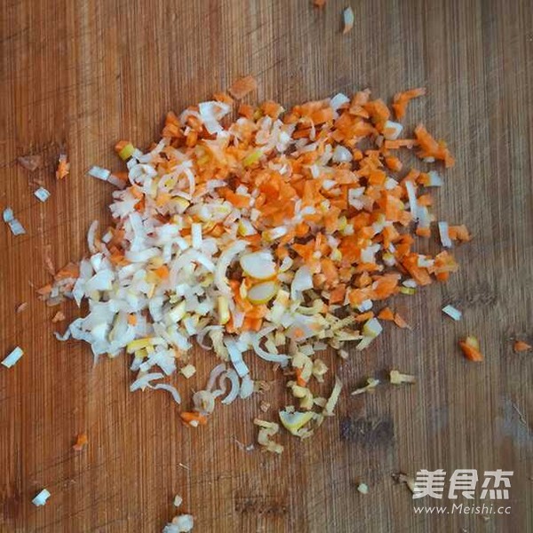 煎酿白菜卷的做法