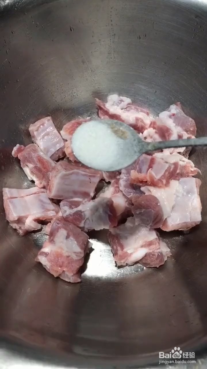 排骨焖饭如何自制才好吃?