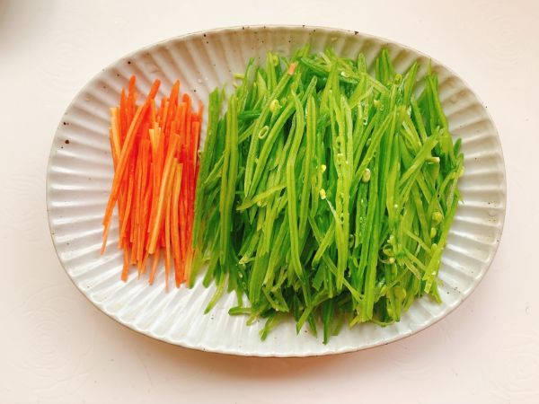 橄榄菜拌荷兰豆
