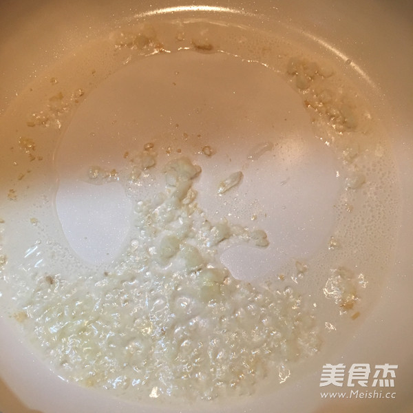 蒜蓉菠菜的做法