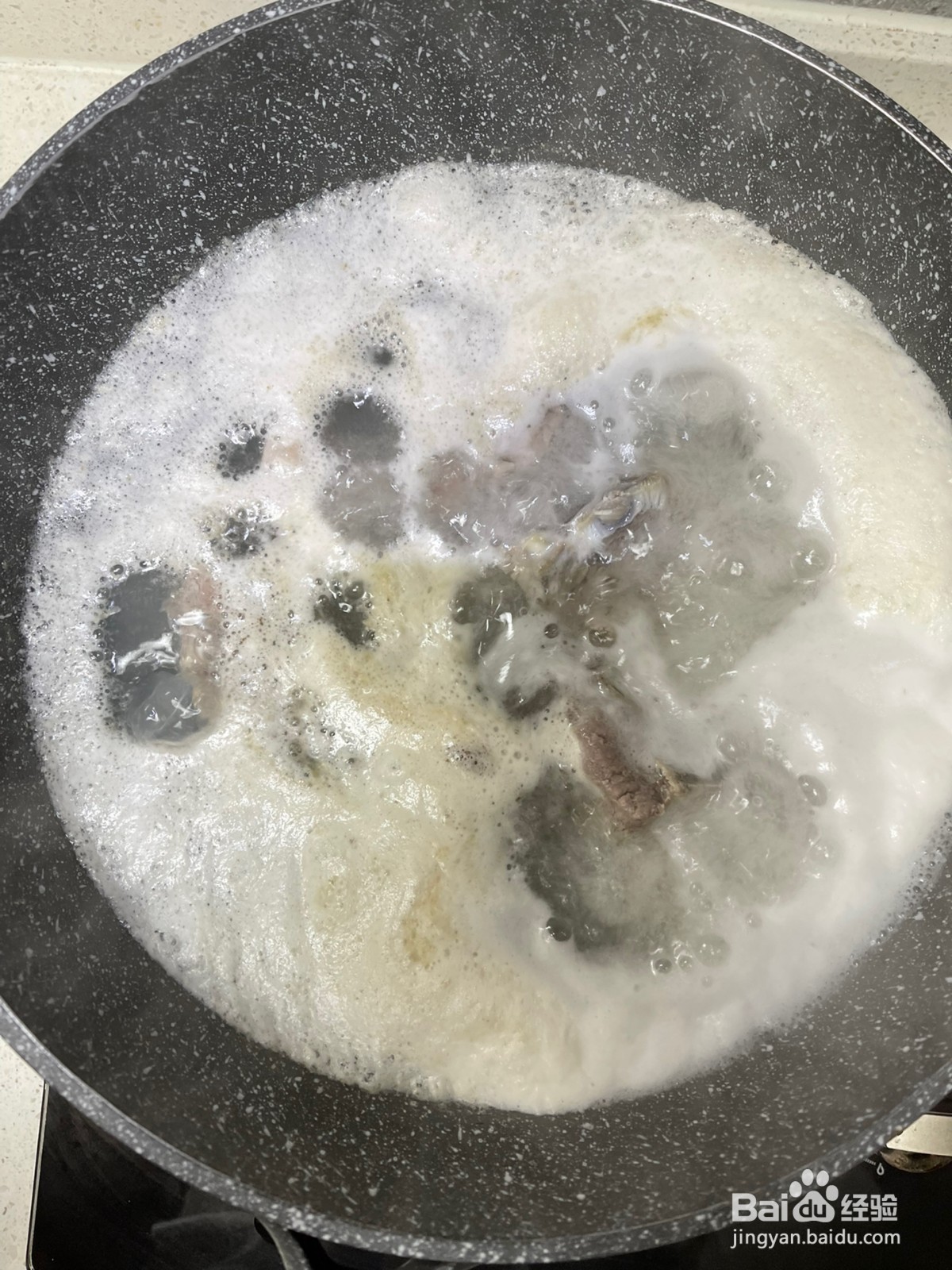 排骨莲藕汤的做法