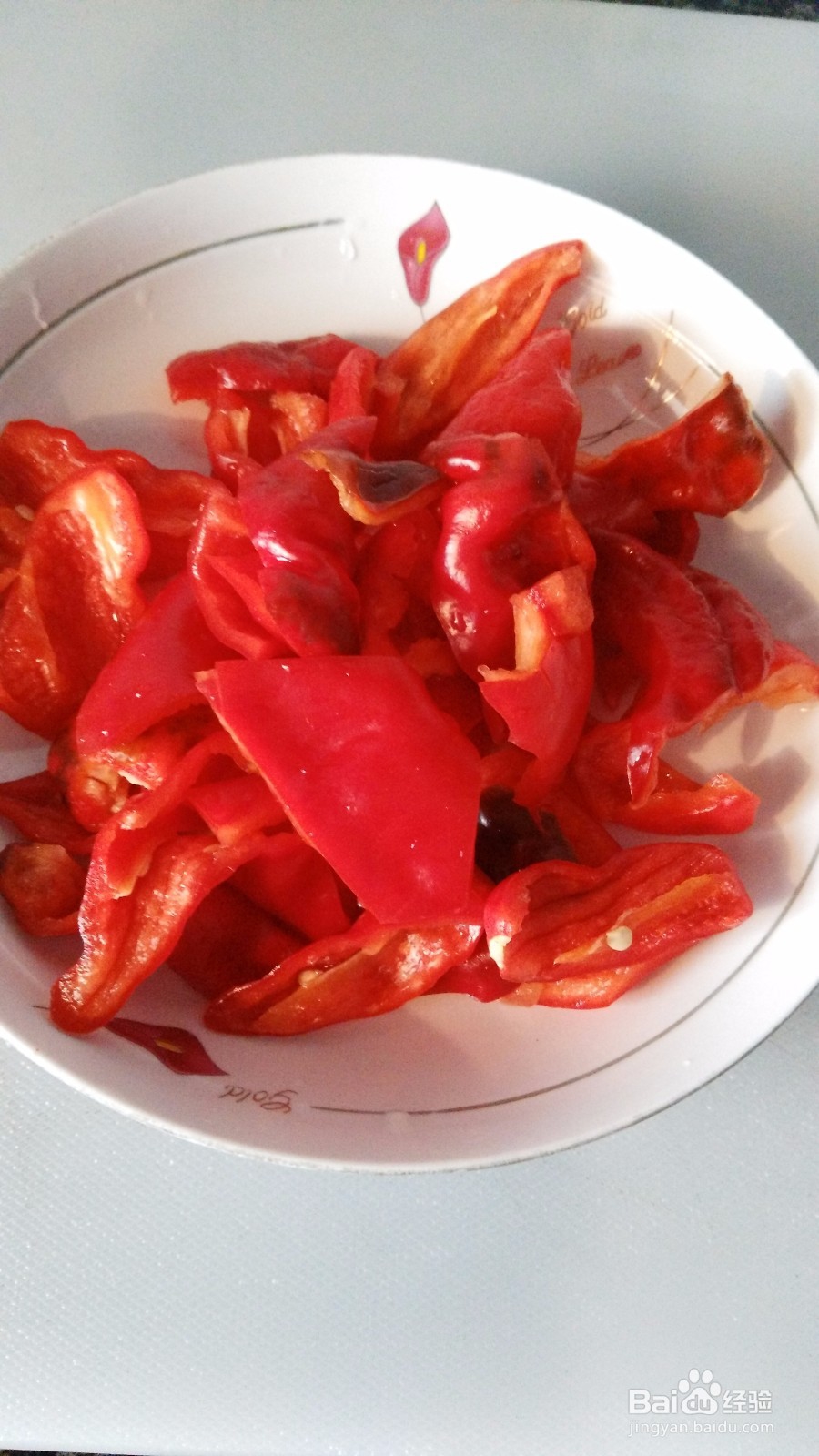 红椒炒鸡的做法