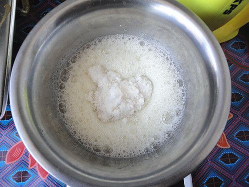 黑芝麻戚风蛋糕