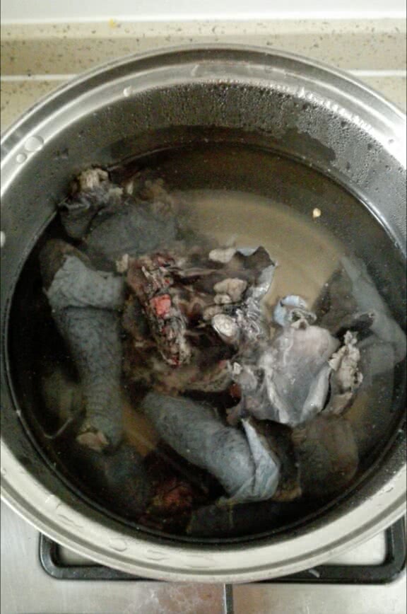 四物虫草乌鸡汤