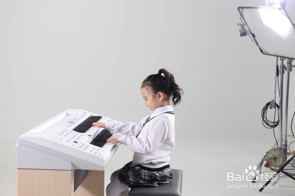 双排键电子琴脚键盘演奏技能