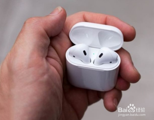 一副 AirPods 如何给两台 iPhone 用
