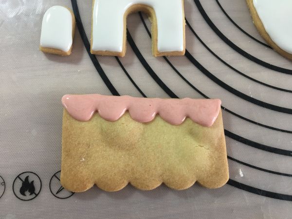 圣诞糖霜饼干屋