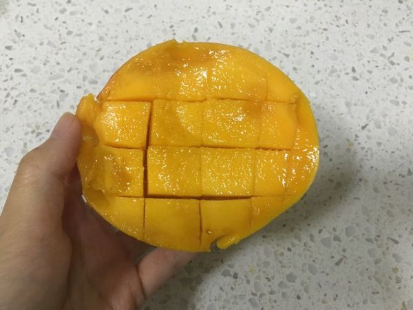 椰浆芒果紫米粥