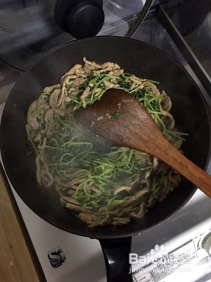 教你怎么做豆苗炒肉