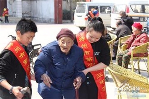 老人跌倒什么时候不能扶