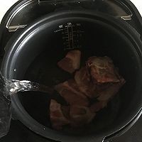 怎样制作莲藕棒骨汤