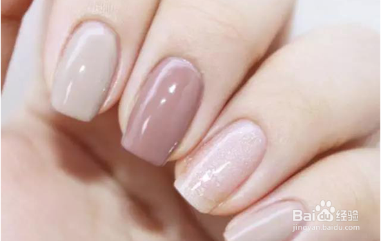 成熟格子美甲画法教程