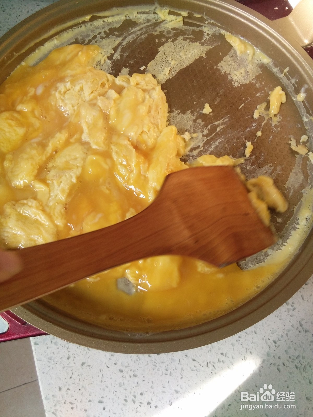 电饼铛无油炒蛋