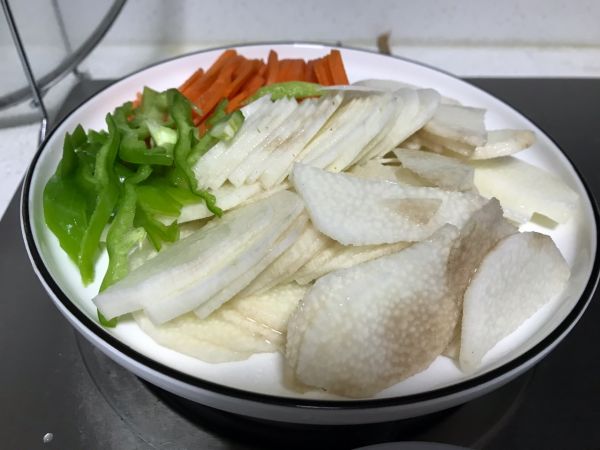 春季清炒山药萝卜