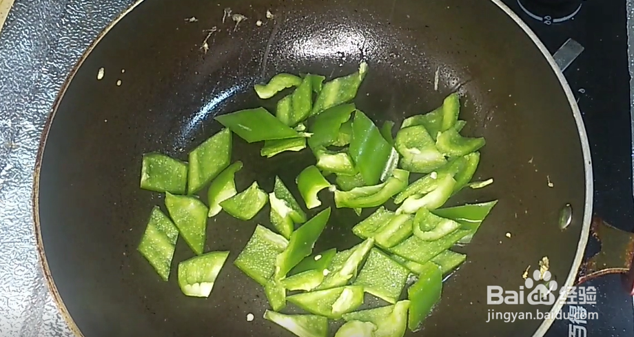 青椒炒鸡蛋怎么做好吃