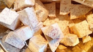 槟榔芋梅干菜烧排骨怎么做