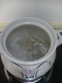皮蛋瘦肉粥的做法
