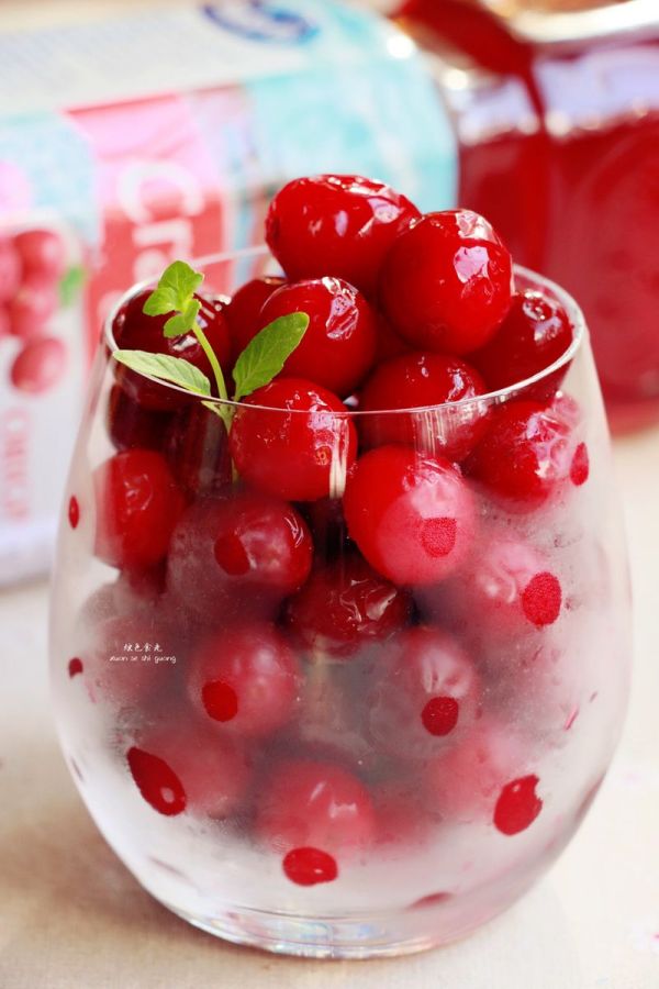 鲜莓秘制红烧肉