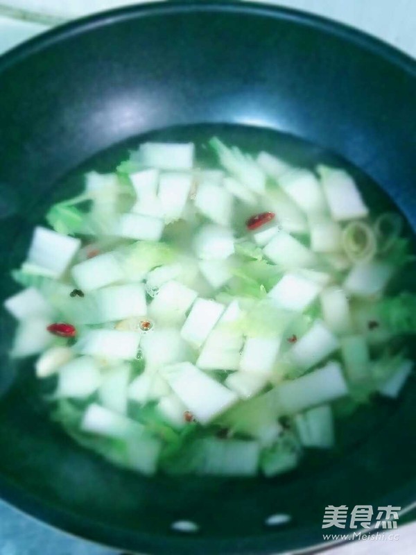 白菜烩丸子的做法