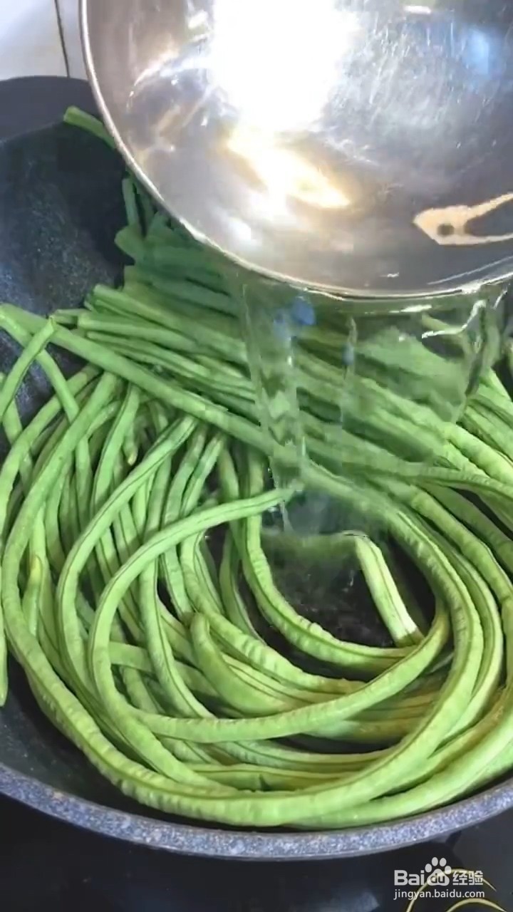 如何制作好吃的家庭版凉拌豆角