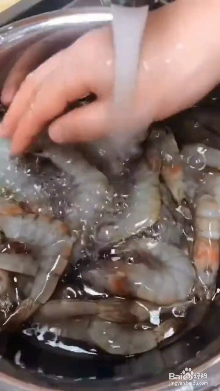 如何制作油焖大虾