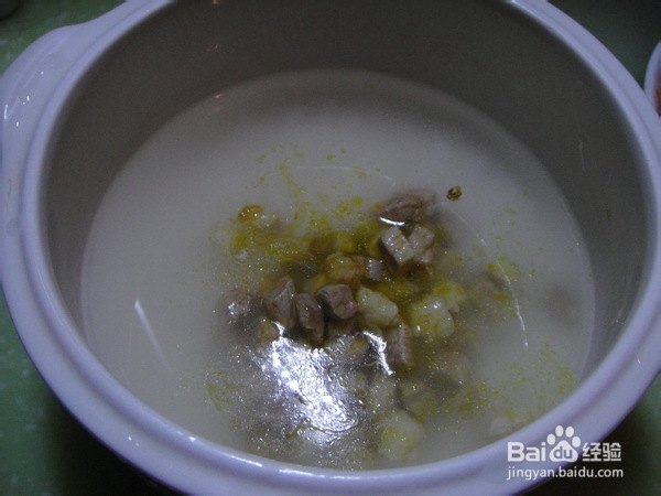 白领中餐吃什么---土豆焖饭!
