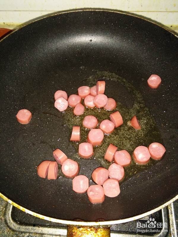 五彩丁炒台湾香肠