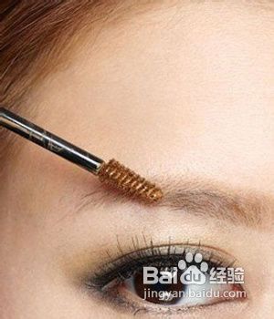 单眼皮如何打造华丽电眼