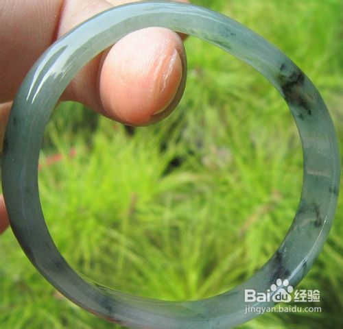 新娘如何挑选翡翠手镯