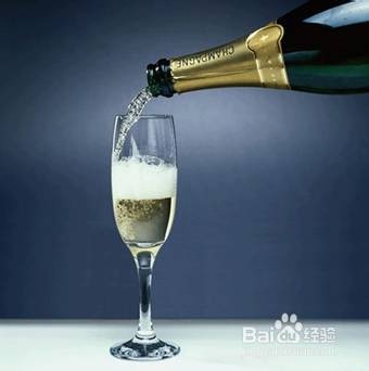 怎样鉴定啤酒的好坏？