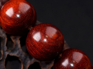 如何辨认小叶紫檀？