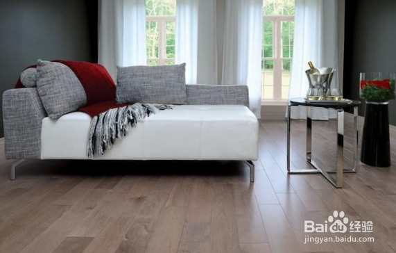 已铺地板不平怎么补救