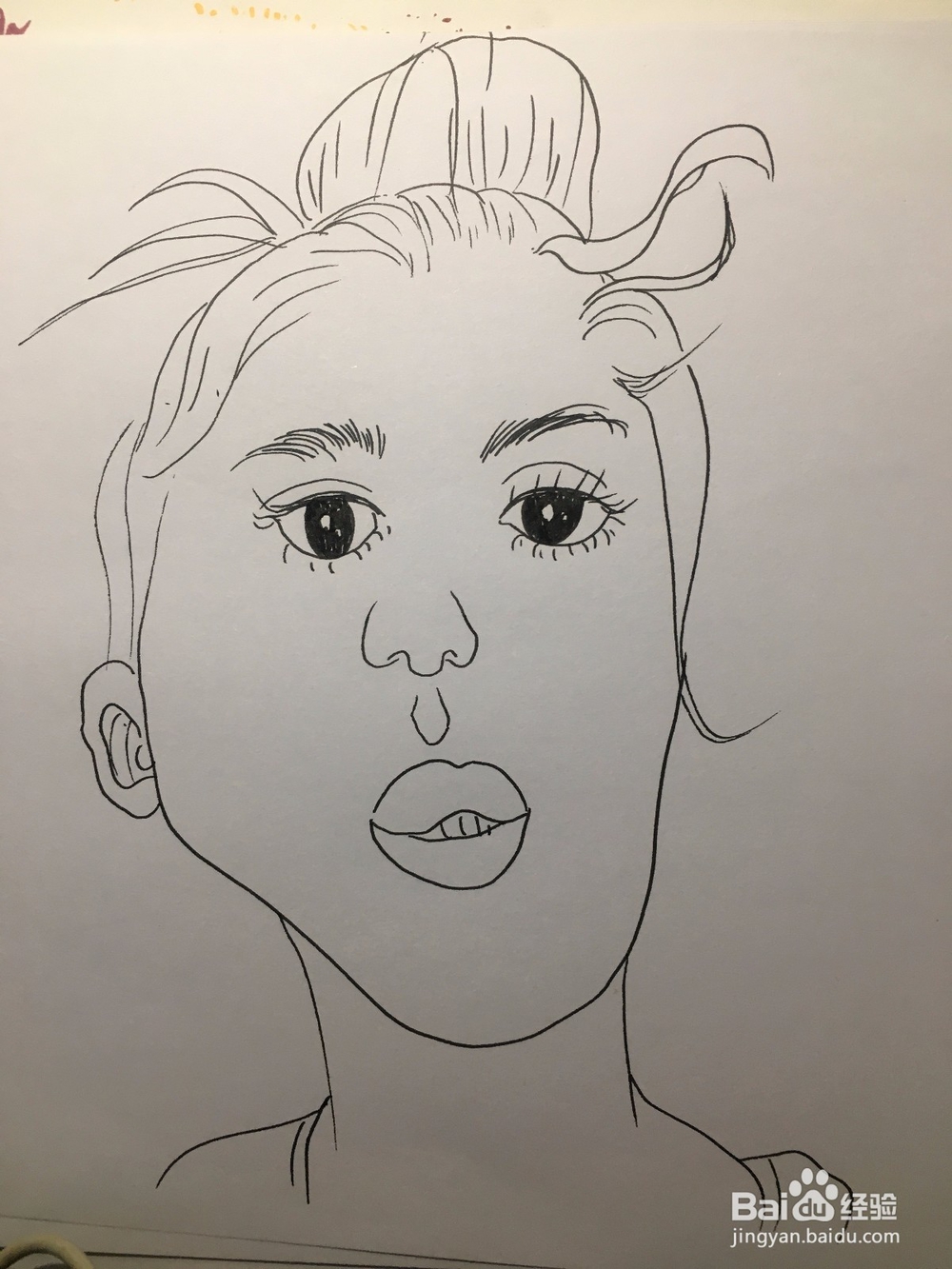 画一个头发稀少样貌奇丑的丑八怪 人物简笔画