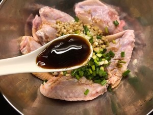 蒜香炸鸡翅、真香