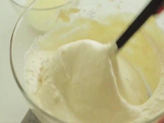 草莓雪崩蛋糕怎么做？