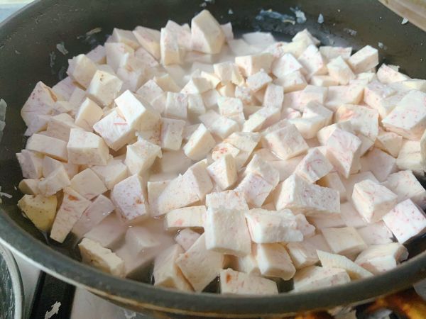 瑶柱腊味萝卜糕