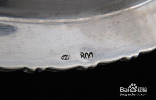 银器中的扑克图案烟灰缸如何欣赏